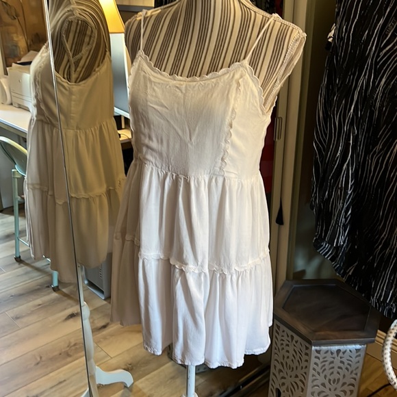 Sky & Sparrow, white tunic, spaghetti straps, large - Picture 7 of 7